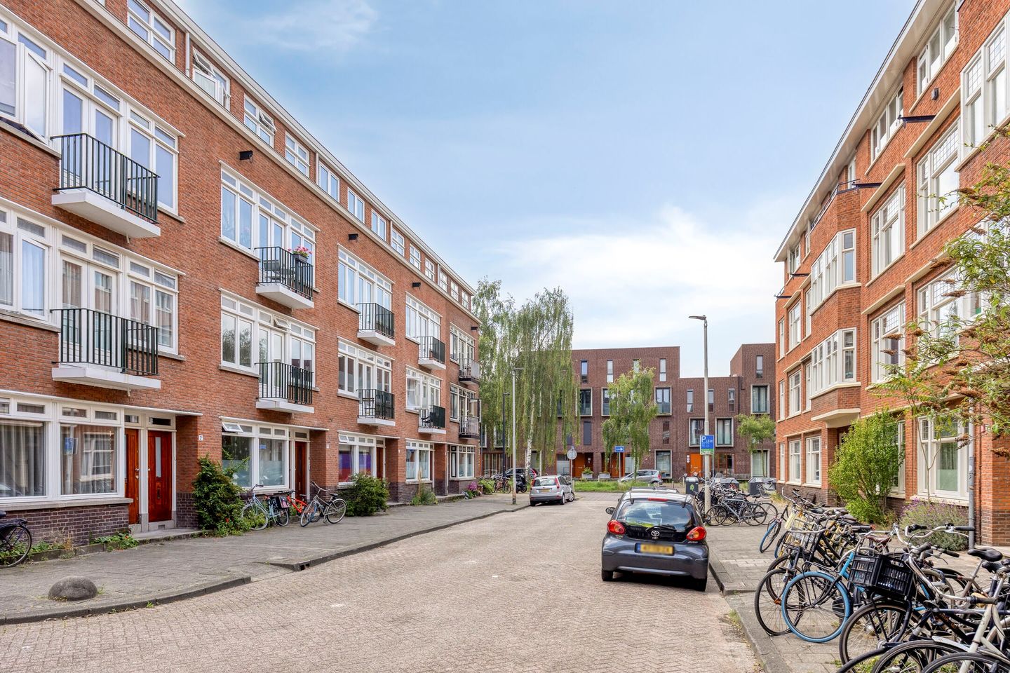 Foto 44 van Krekelstraat 6-B01