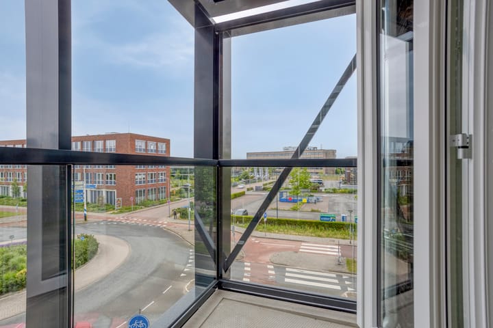 Appartement te koop: Bestevaer 57, Huizen