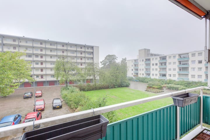 Appartement te koop: Sinnigvelderstraat 435, Weesp