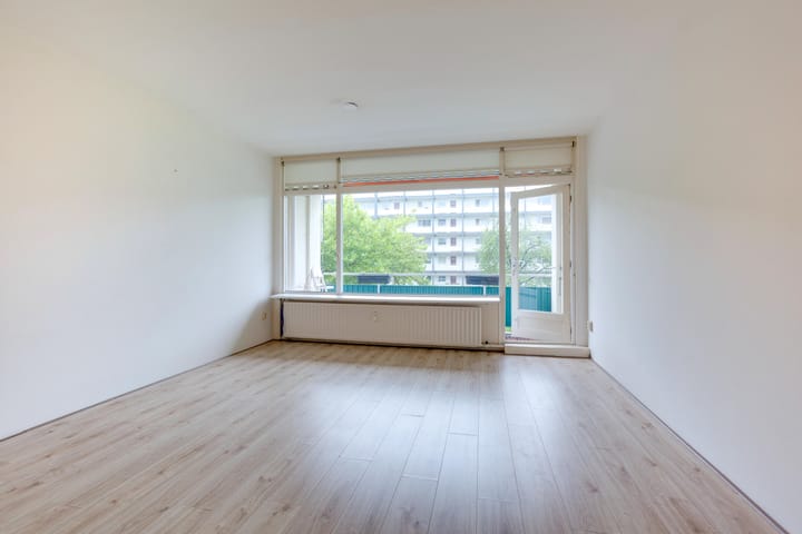 Appartement te koop: Sinnigvelderstraat 435, Weesp