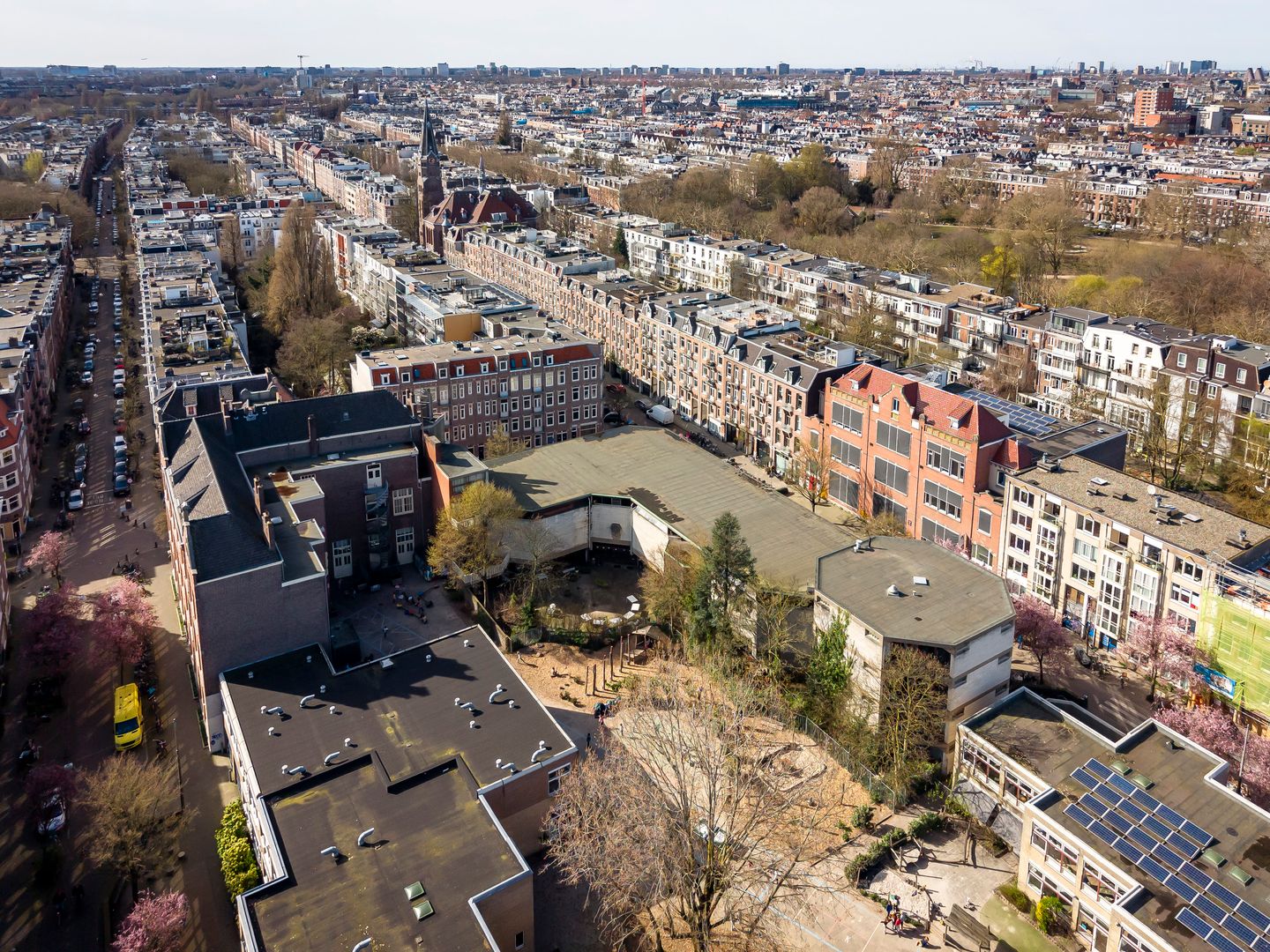 Bekijk foto 4 van Van Ostadestraat 268-270