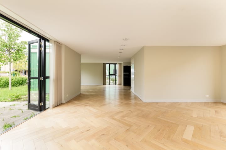 Vrijstaande woning te koop: Grote Lijster 11, Muiden