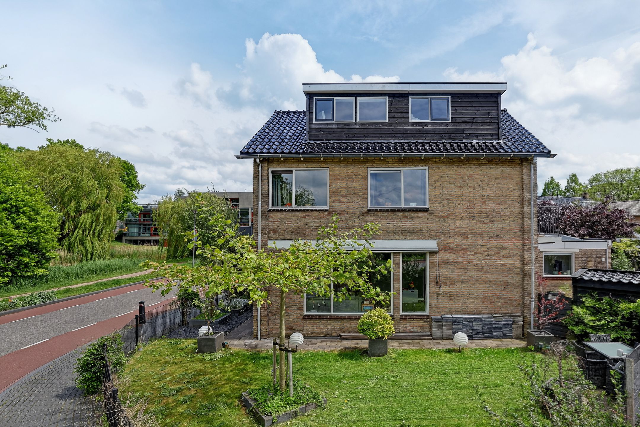 Photo 81 of Mr. Zigher ter Steghestraat 26
