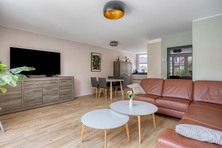 Tussenwoning te koop: Kouter 7, Poortugaal