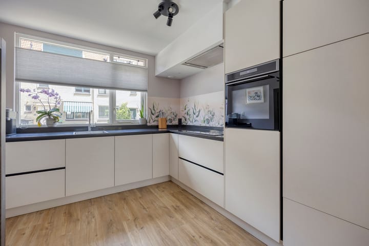 Tussenwoning te koop: Kouter 7, Poortugaal