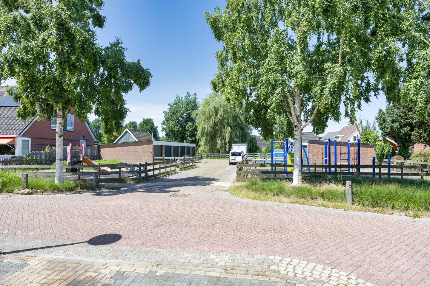 Photo 34 of Burg G H Mulierstraat 4