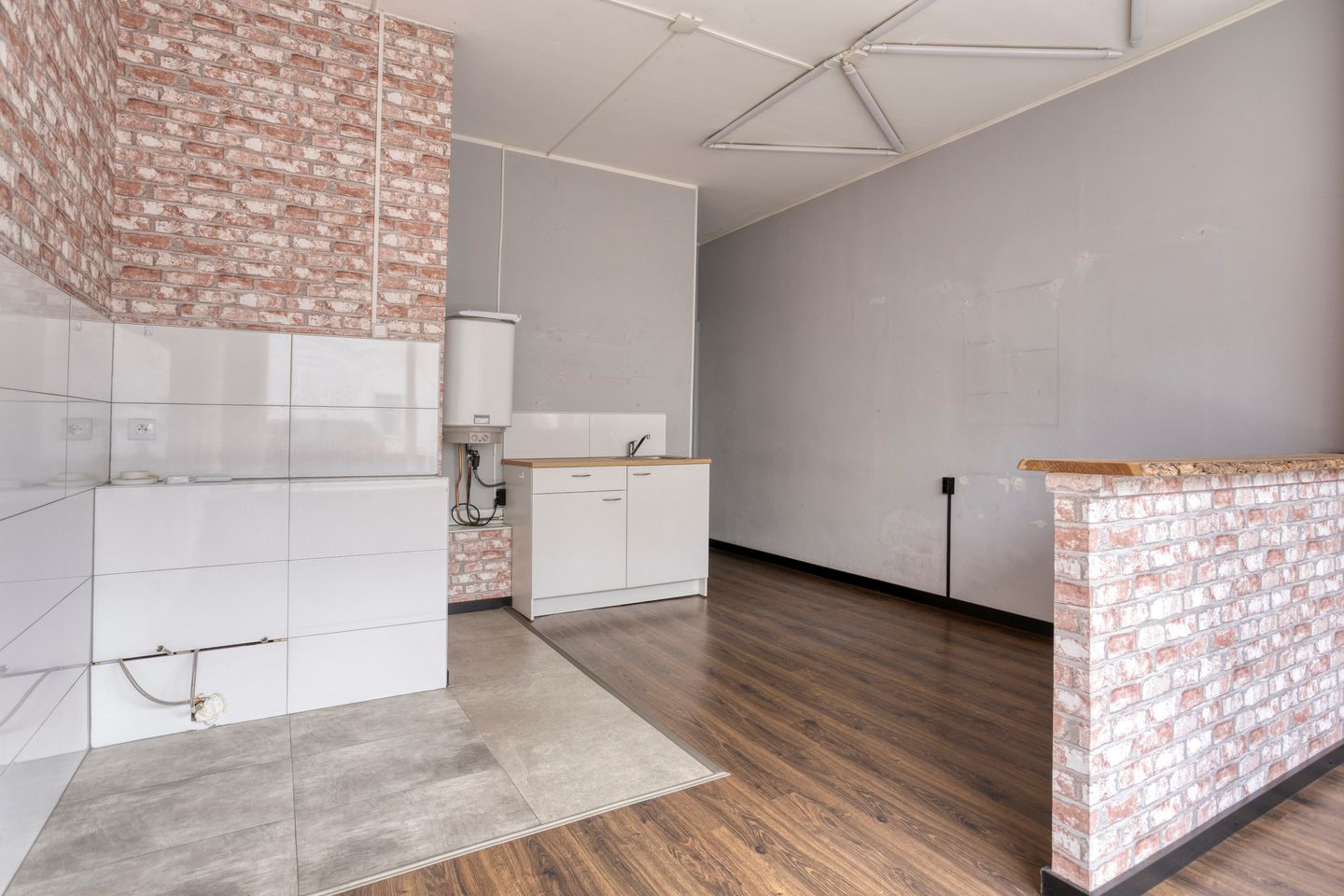 View photo 5 of Bornsestraat 62