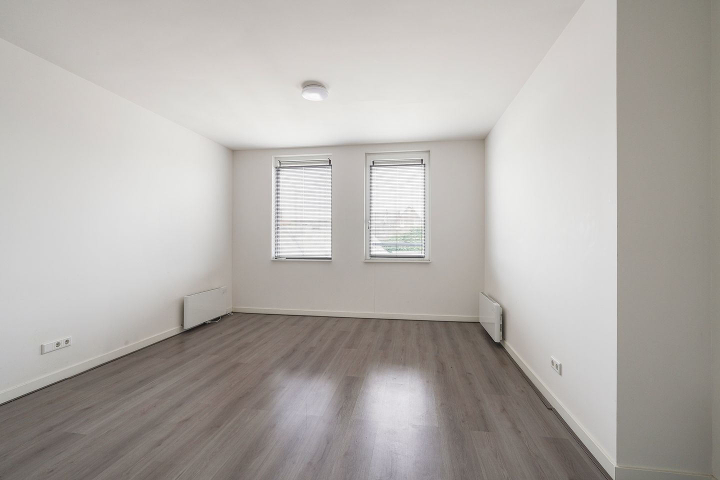 Foto 4 van Besterdring 5-C