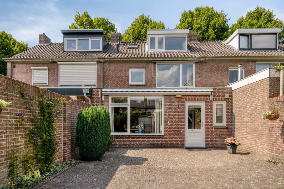 Foto 26 van Mgr. Zwijsenstraat 78
