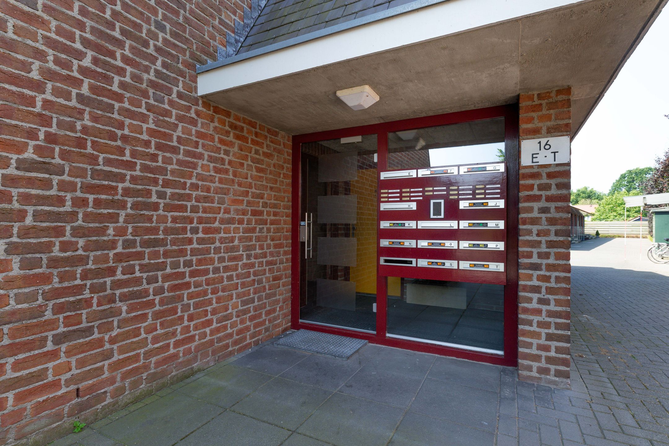 Photo 12 of Pastoor Castelijnsstraat 16-N