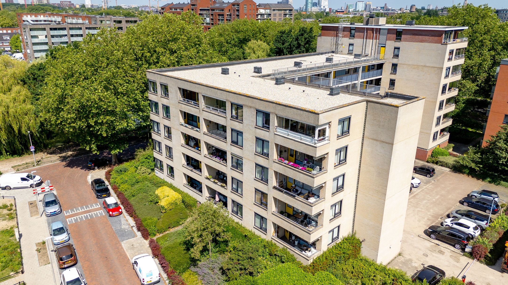 Photo 39 of Linschotensingel 1-CJ