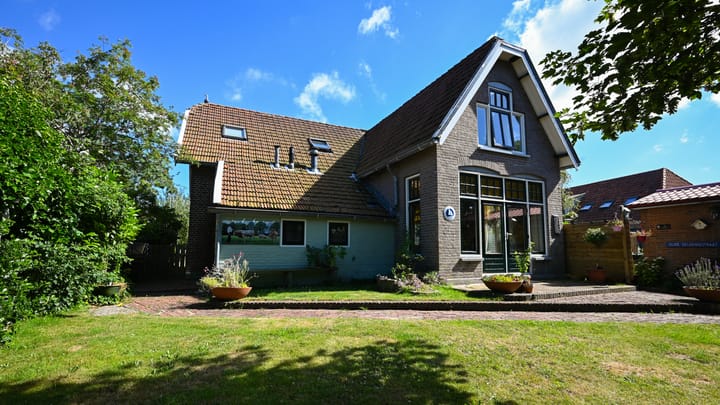 Foto 2 van Oosterburen 65