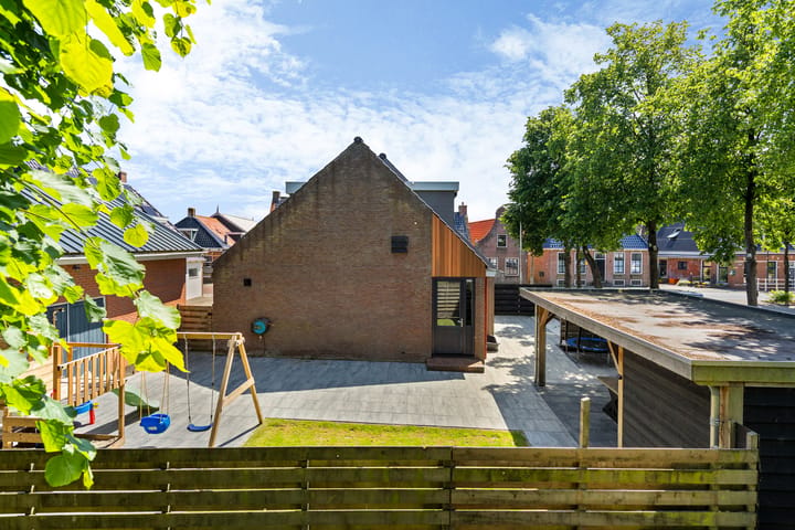 Vrijstaande woning te koop: Waling Dykstrastraat 3, Vrouwenparochie