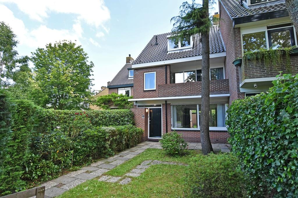 Rozenplein 18 Wassenaar