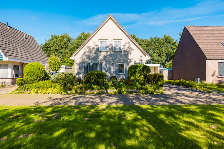 Vrijstaande woning te koop: Hein Voswei 14, Tijnje