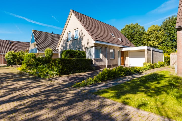 Vrijstaande woning te koop: Hein Voswei 14, Tijnje