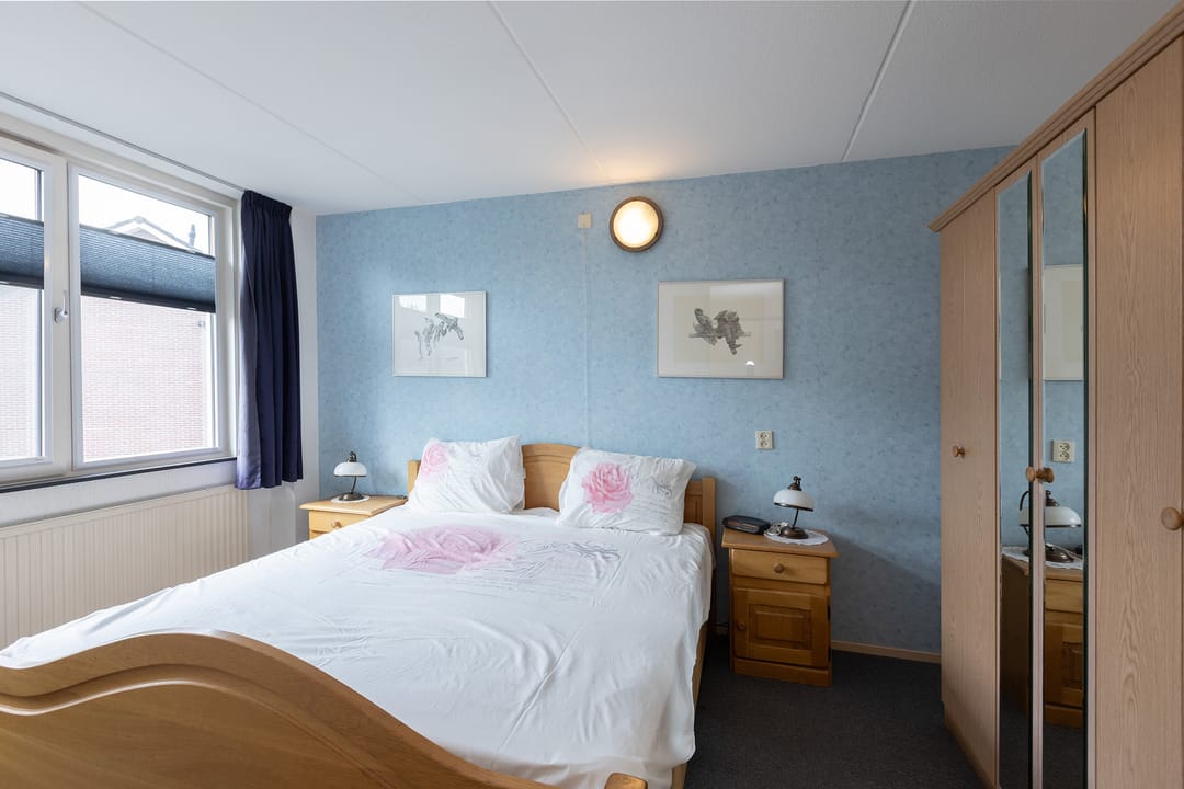 Photo 11 of Schaepmanstraat 52