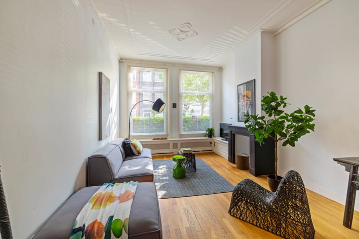 Photo 2 of Herman Colleniusstraat 44