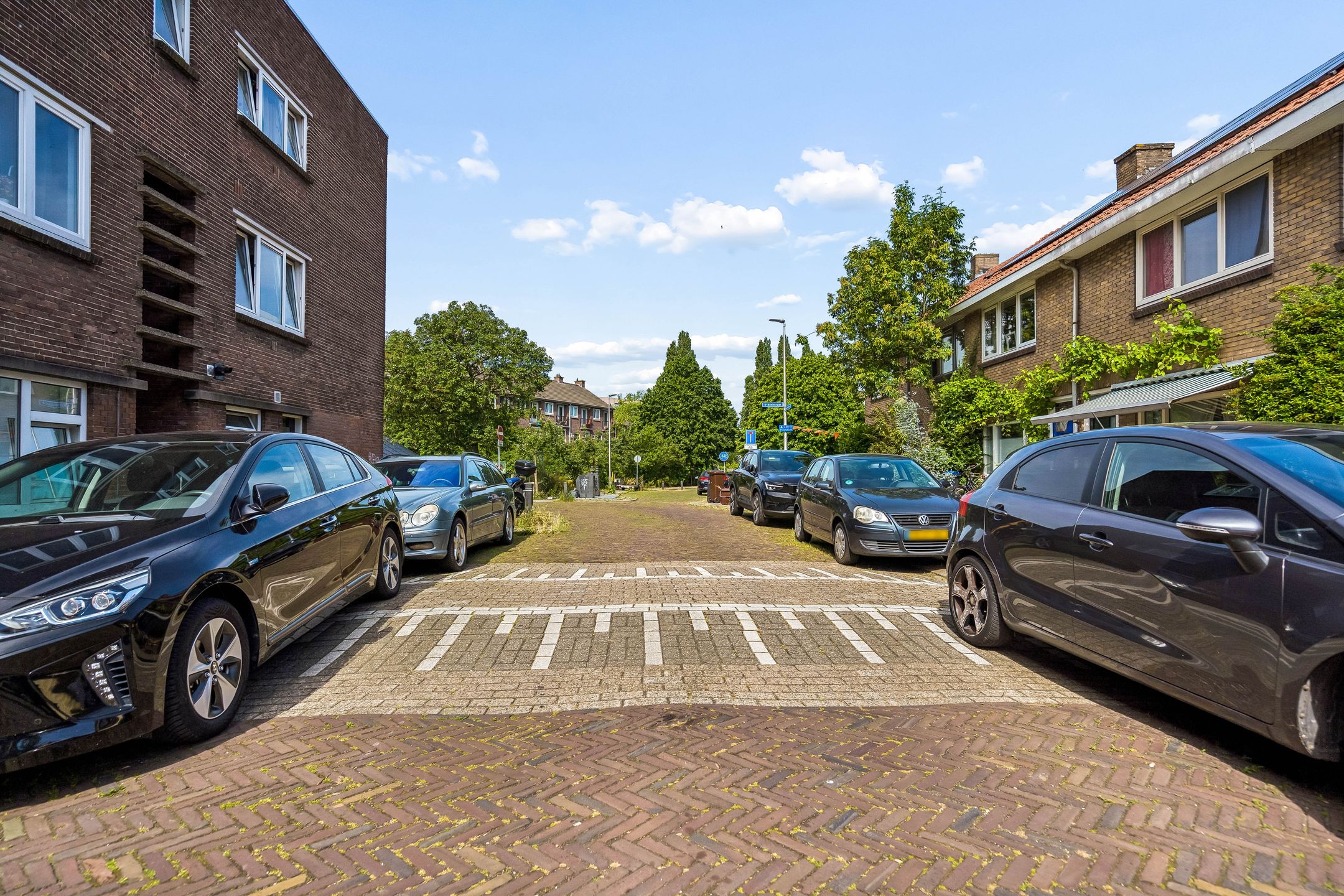 Photo 51 of Madioenstraat 6