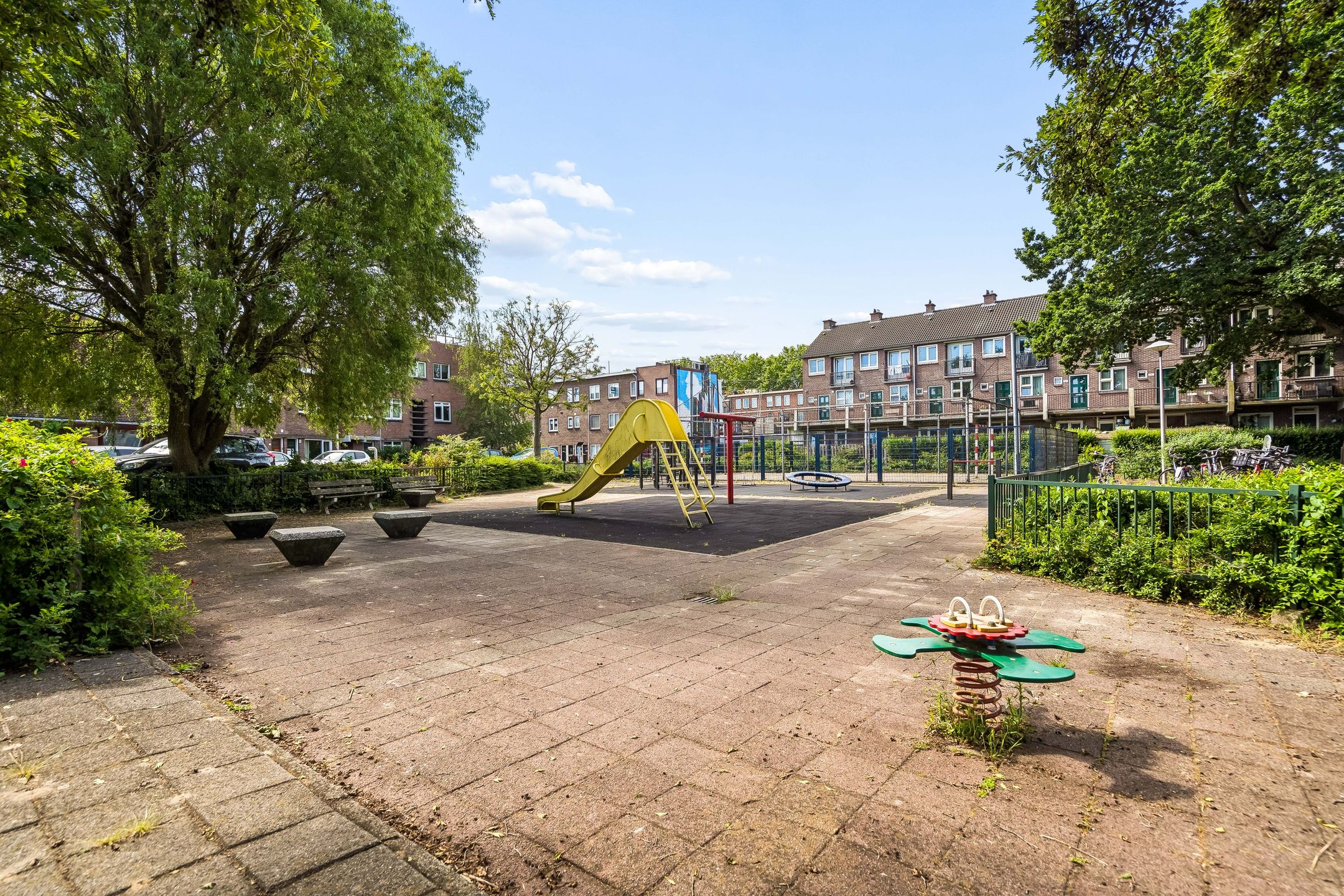 Photo 54 of Madioenstraat 6
