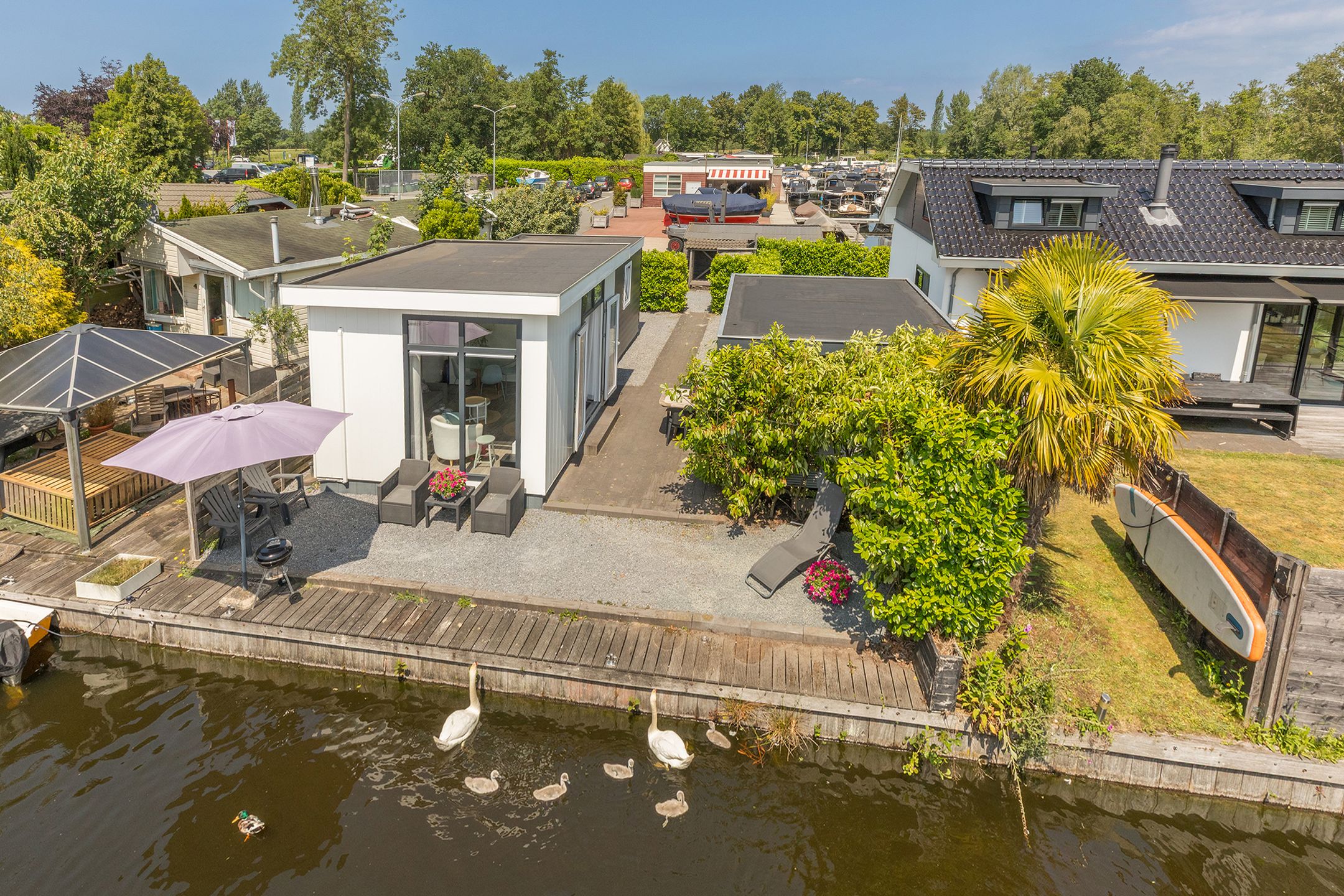 2-bedroom freehold villa in Loosdrecht — photo 1 of 5