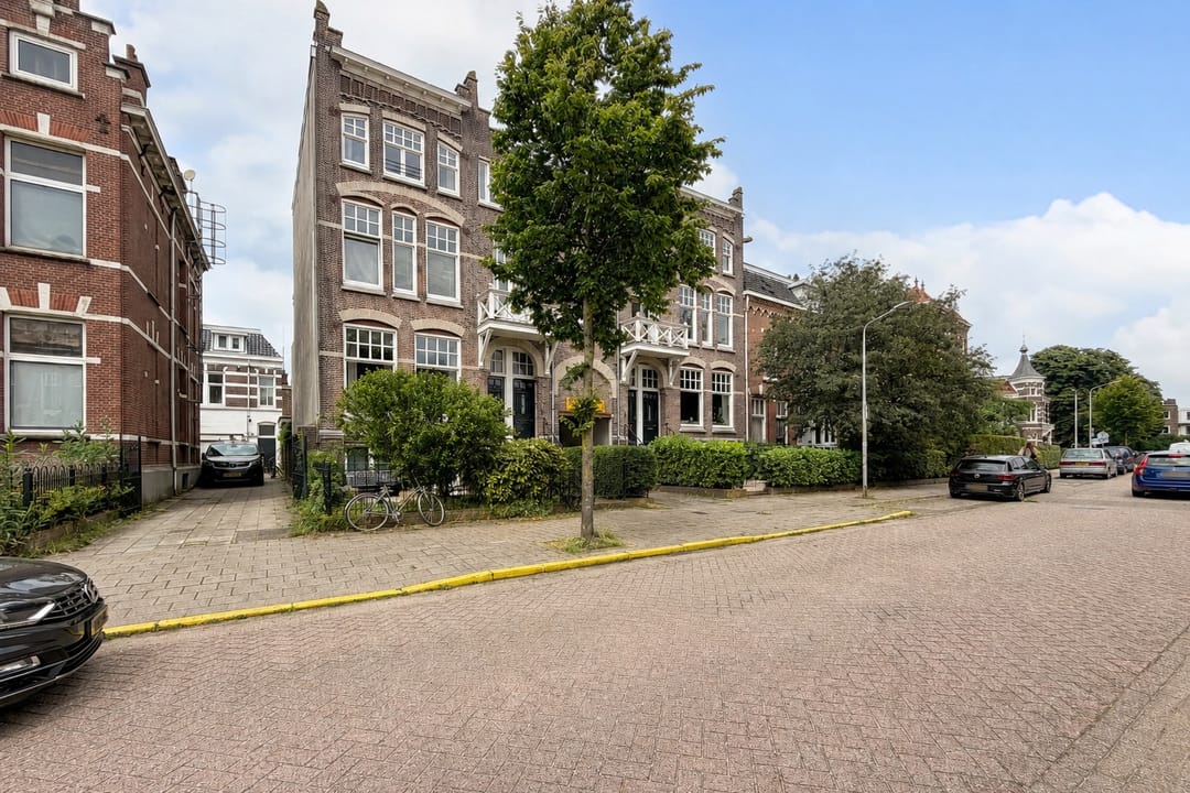 Foto 1 van Vondelstraat 12-A