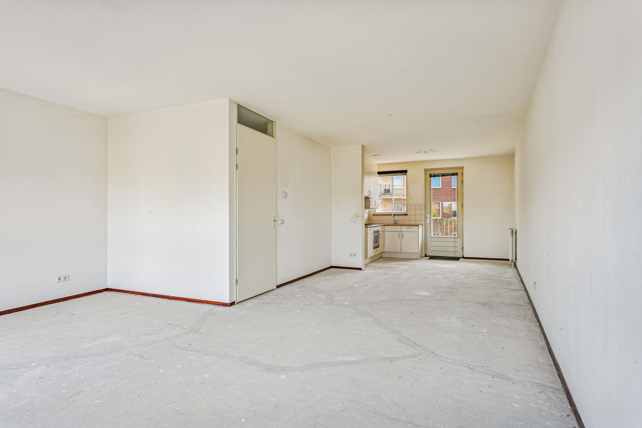 Photo 15 of Frontonstraat 53