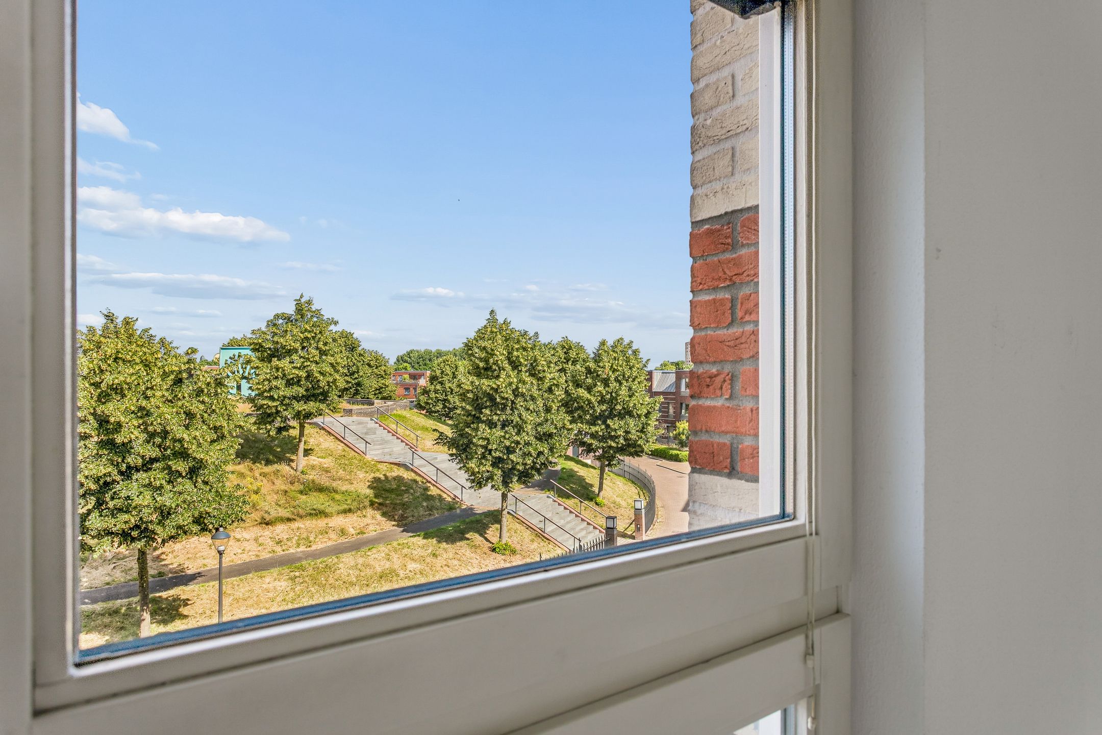 Photo 12 of Frontonstraat 53