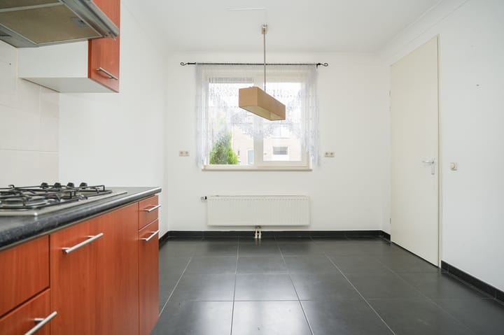 Tussenwoning te koop: Kruisstraat 12, Kerkdriel