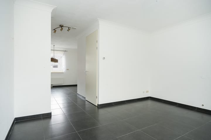Tussenwoning te koop: Kruisstraat 12, Kerkdriel