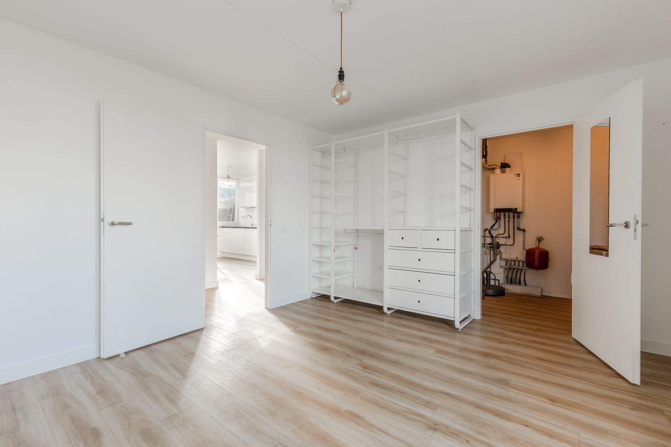 Photo 18 of Tweede Jan Steenstraat 69-D