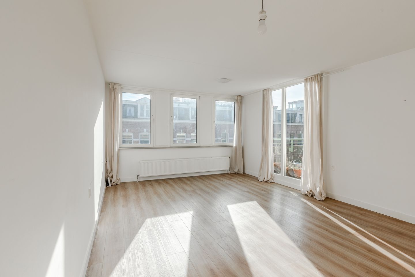 Photo 4 of Tweede Jan Steenstraat 69-D