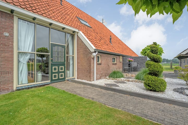 Vrijstaande woning te koop: Westvierdeparten 19, Steggerda