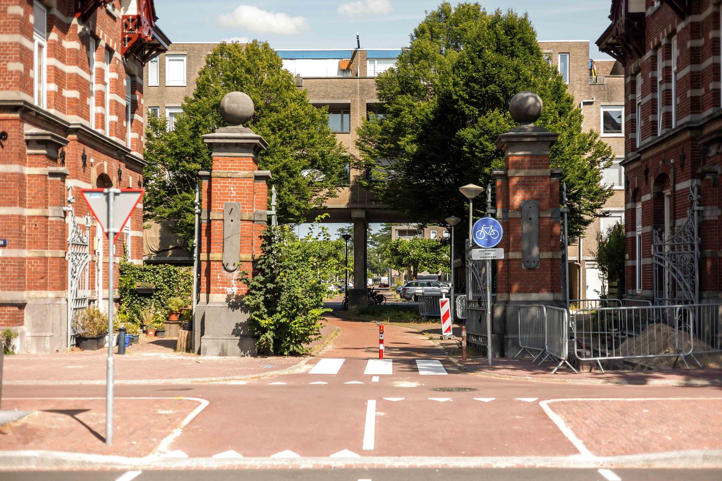 Photo 29 of J.C. van Epenstraat 36