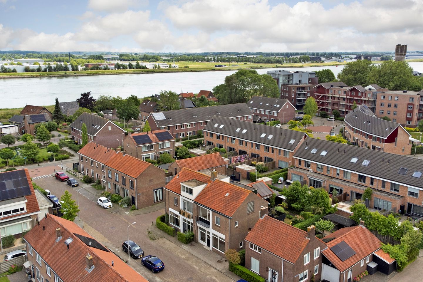 Foto 4 van Van Heesenstraat 7