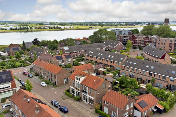 Foto 4 van Van Heesenstraat 7