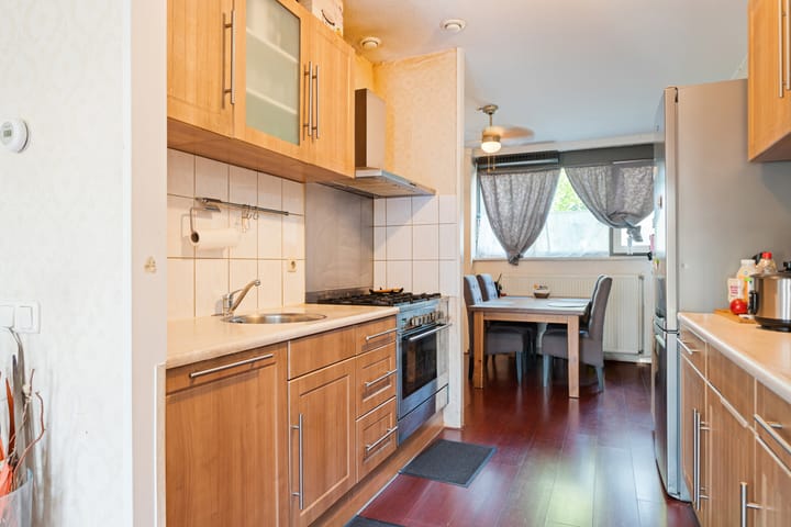 Tussenwoning te koop: 's-Gravendijkdreef 166, Amsterdam