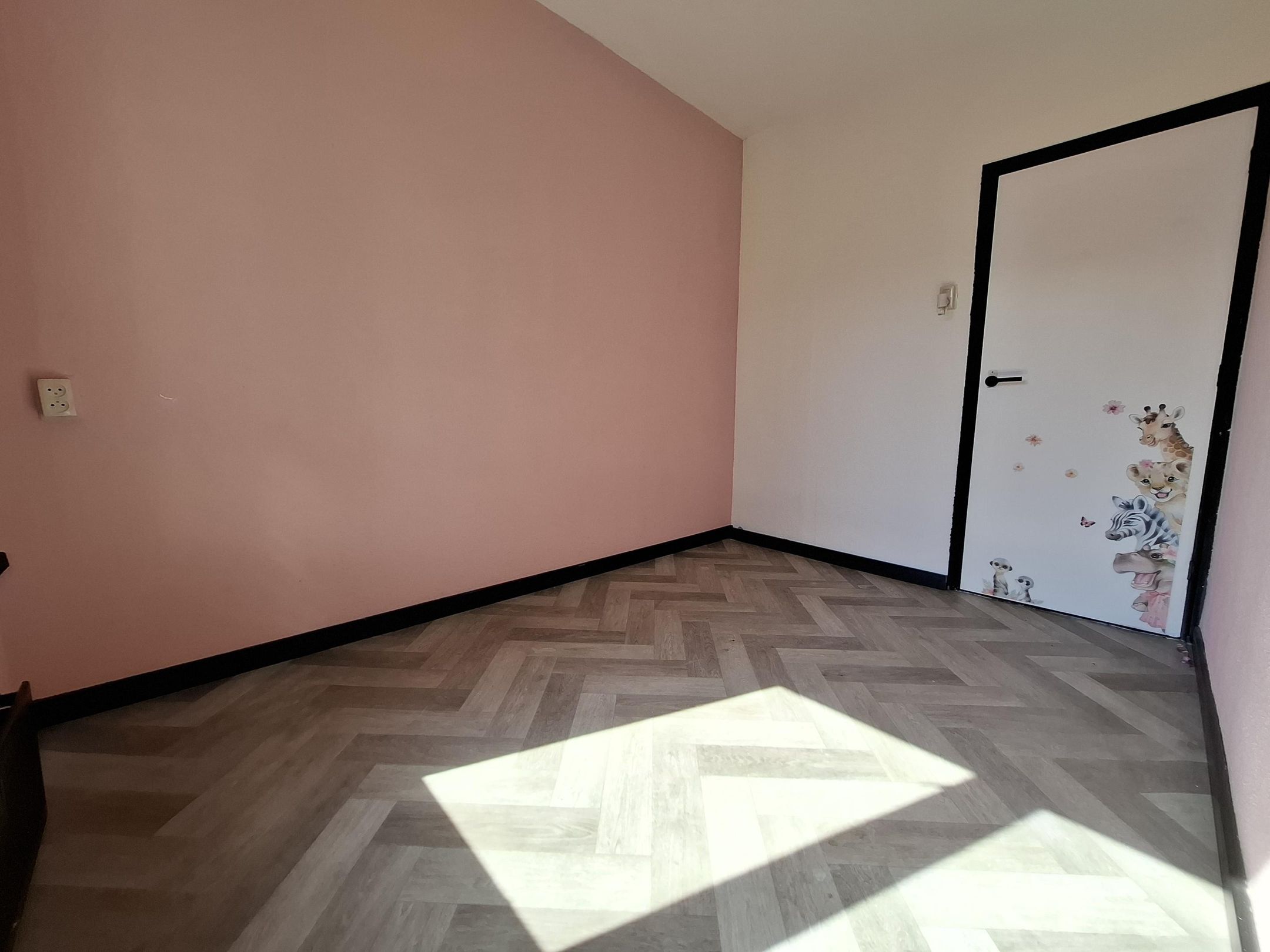 Photo 15 of Willem Barentszstraat 86