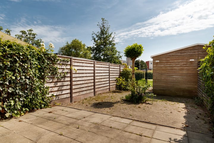 Tussenwoning te koop: De Vuursche 126, Vleuten