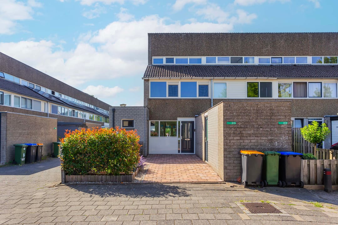 Photo 43 of Bloemstede 315