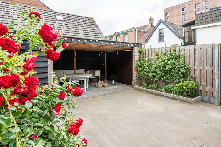 Hoekwoning te koop: Bindersestraat 26, Helmond