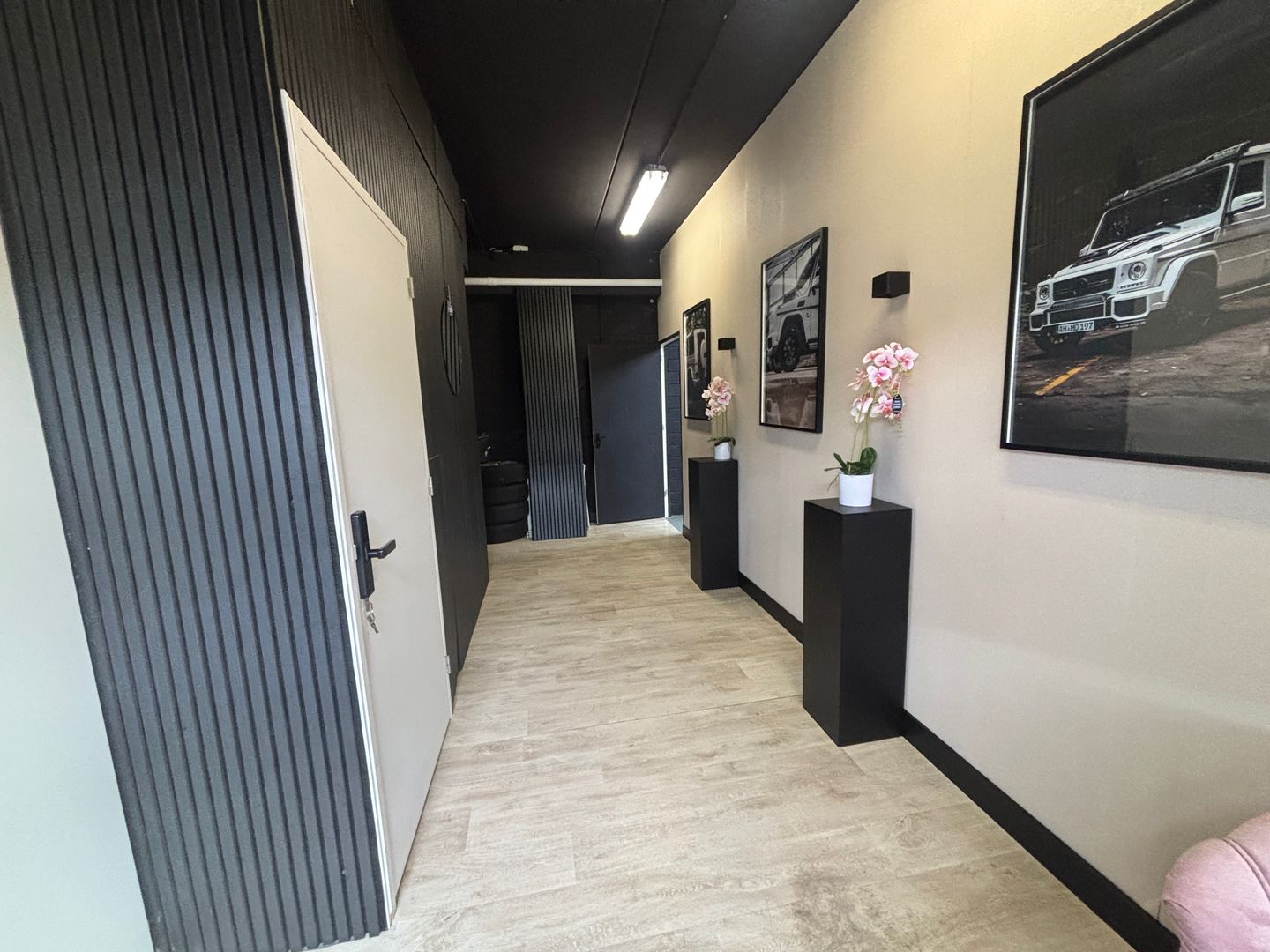 View photo 3 of David Ricardostraat 13-3