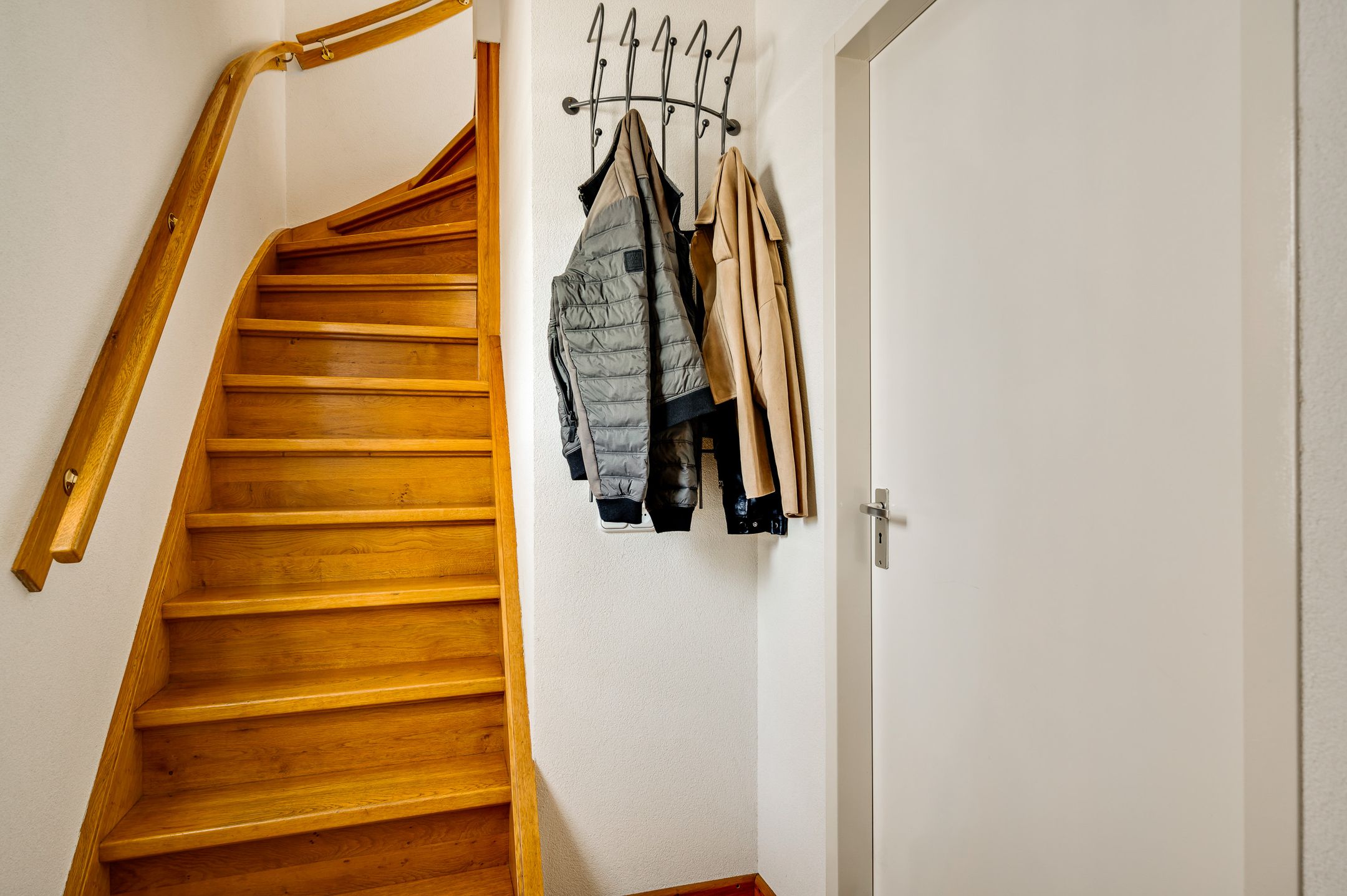 Photo 12 of Merwijckstraat 46