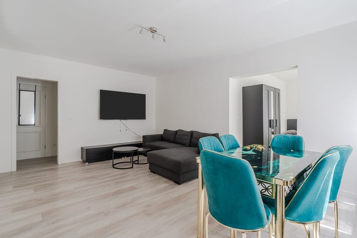 Appartement te koop: Thijssestraat 157, Zaandam