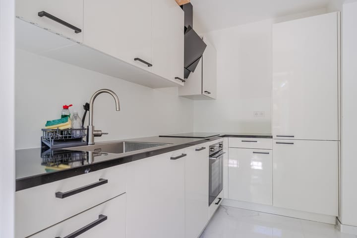 Appartement te koop: Thijssestraat 157, Zaandam