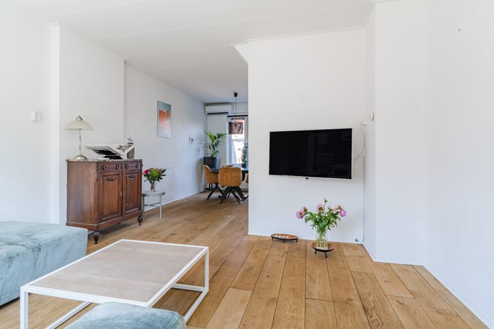 Tussenwoning te koop: Burgemeester Ploegmakerslaan 61, Oss