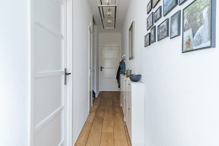Tussenwoning te koop: Burgemeester Ploegmakerslaan 61, Oss
