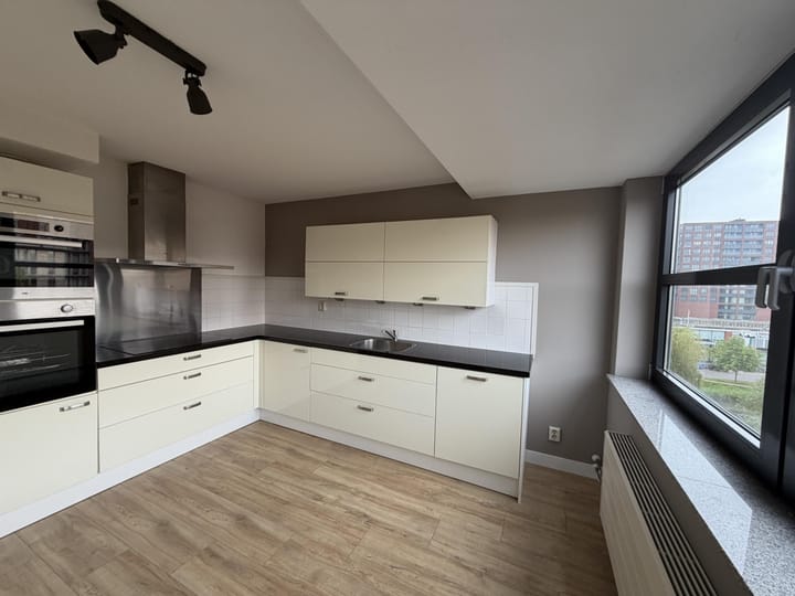 Appartement te koop: Akropolishof 101, Delft