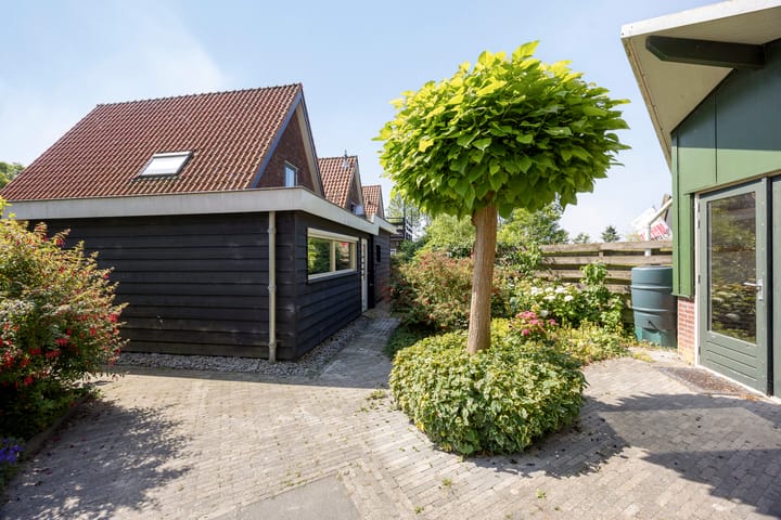 Photo 3 of Dorpsstraat 5