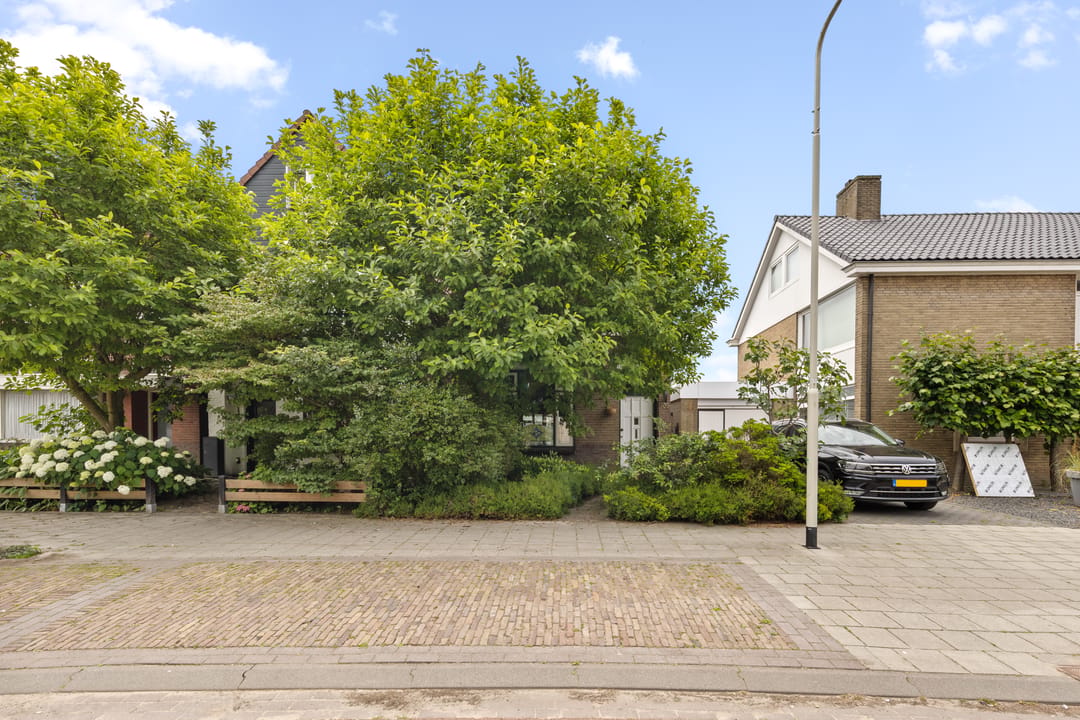Photo 61 of Wouwseweg 105